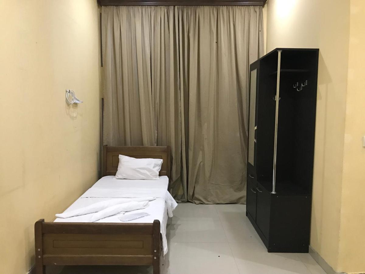 Hotel Rostus Tbilisi Esterno foto